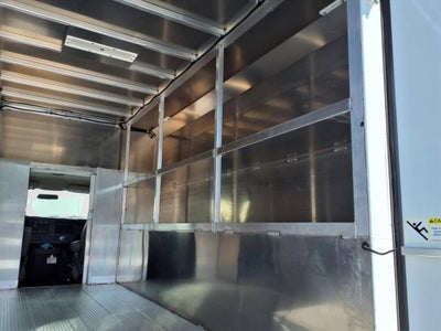 2026 GMC Savana Cutaway 3500 1WT