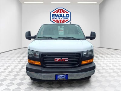 2026 GMC Savana Cutaway 3500 1WT