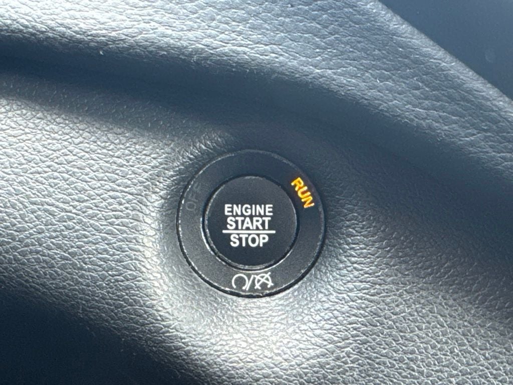 2020 Jeep Cherokee Altitude