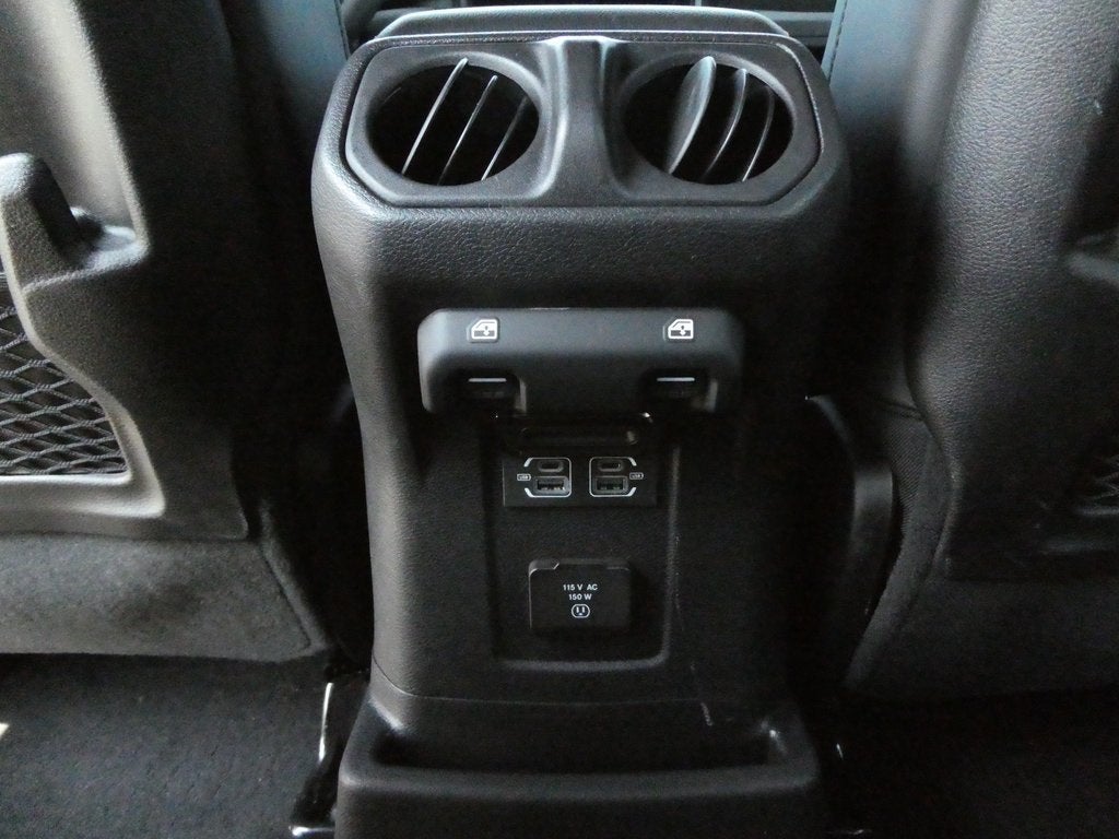 2024 Jeep Wrangler Rubicon 4X4