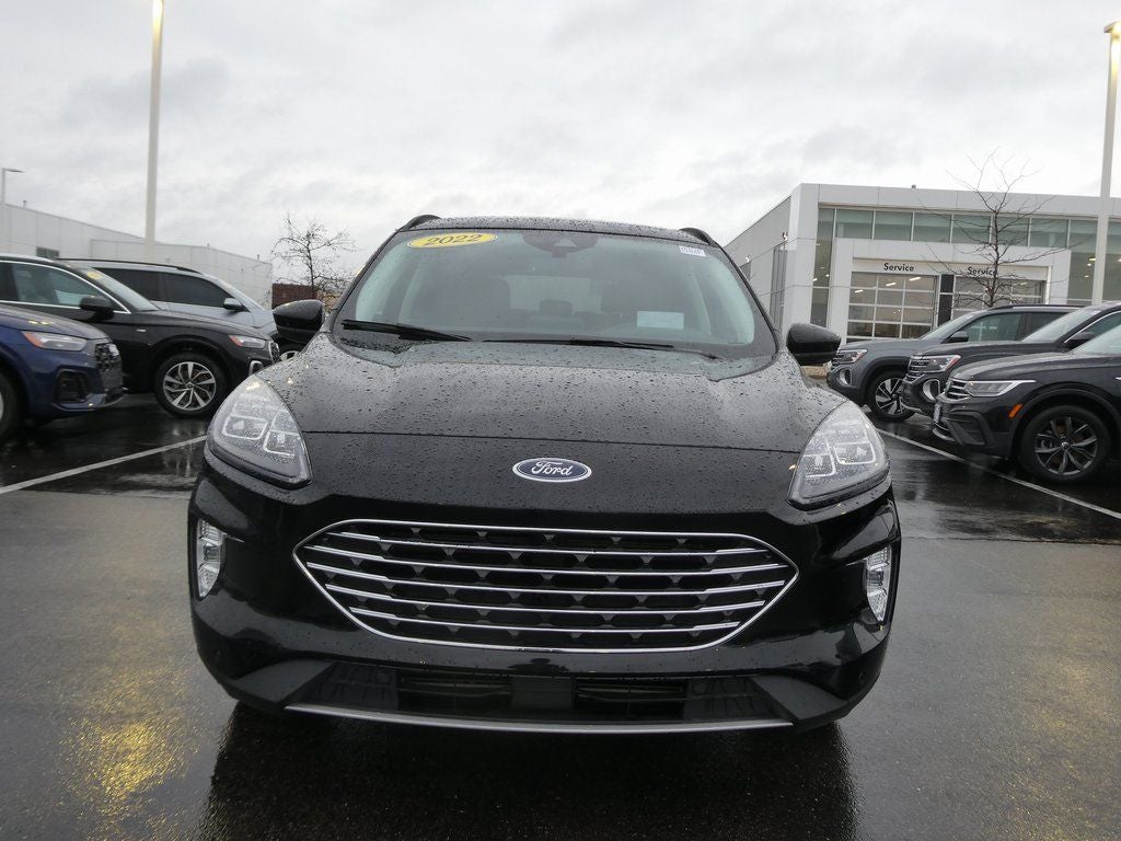 2022 Ford Escape Titanium Elite