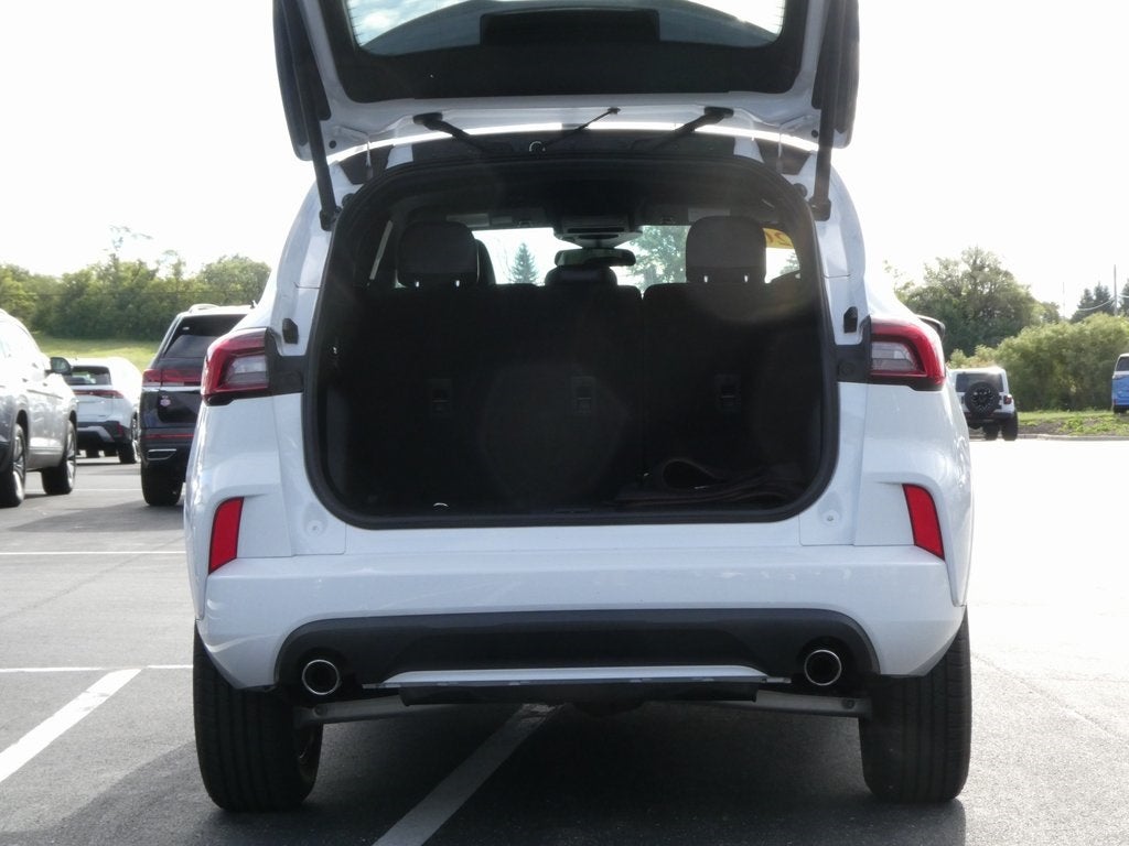 2023 Ford Escape ST-Line AWD