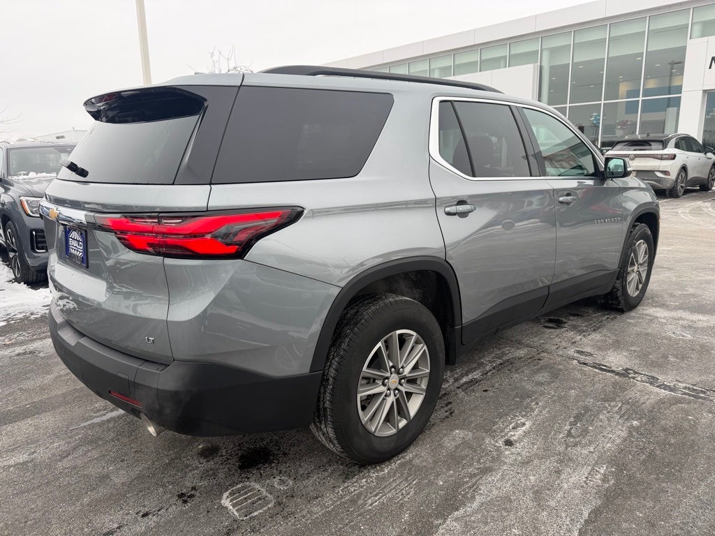 2023 Chevrolet Traverse LT Leather