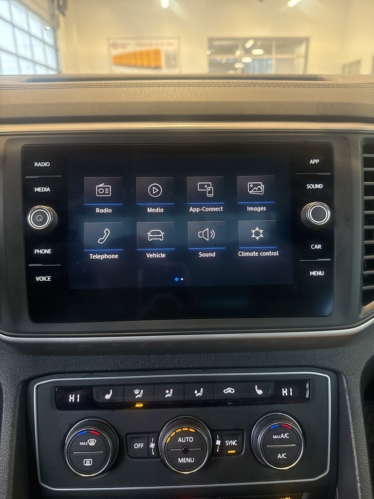 2020 Volkswagen Atlas Cross Sport 3.6L V6 SE w/Technology 4Motion