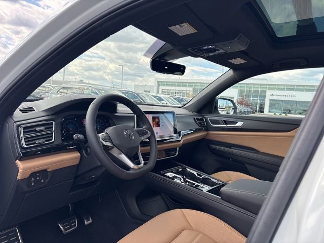 2026 Volkswagen Atlas Cross Sport 2.0T SEL R-Line Black