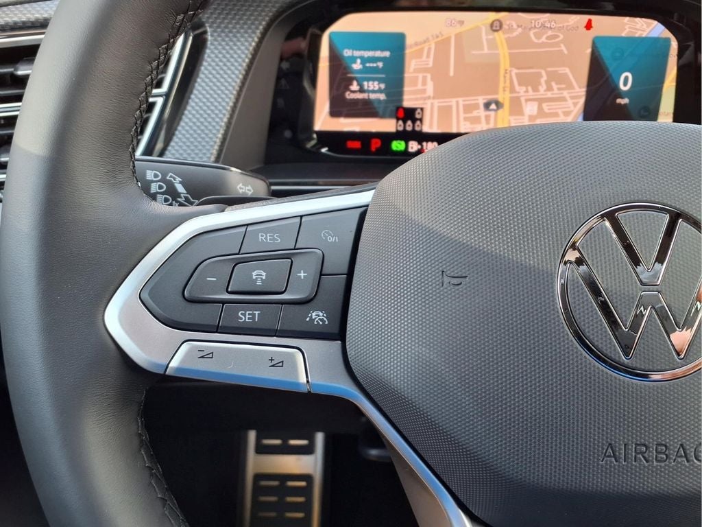 2026 Volkswagen Atlas Cross Sport SEL R-Line Black