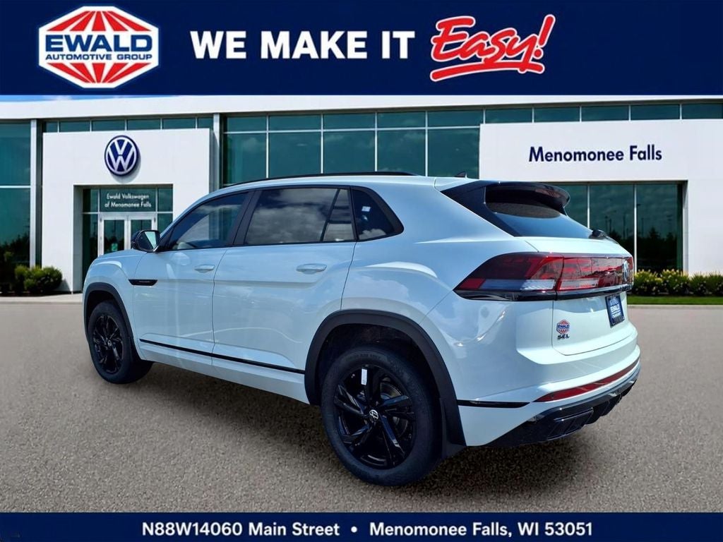 2026 Volkswagen Atlas Cross Sport SEL R-Line Black