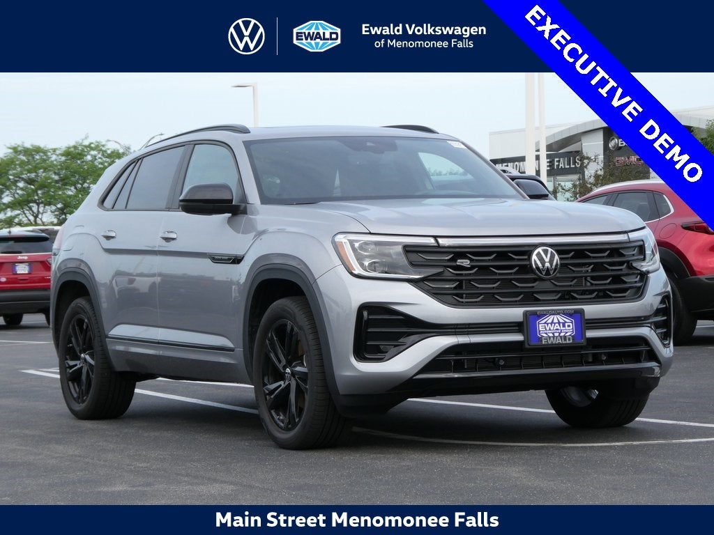 2025 Volkswagen Atlas Cross Sport 2.0T SEL R-Line Black