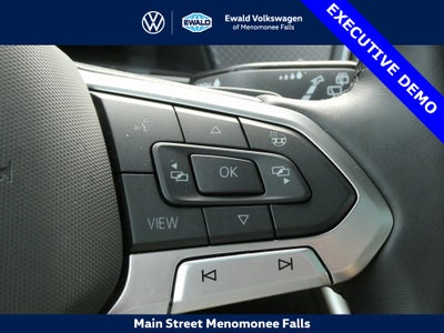 2025 Volkswagen Atlas Cross Sport 2.0T SEL R-Line Black