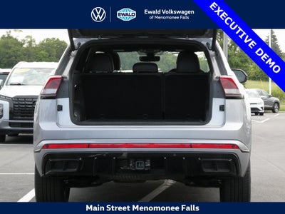 2025 Volkswagen Atlas Cross Sport 2.0T SEL R-Line Black