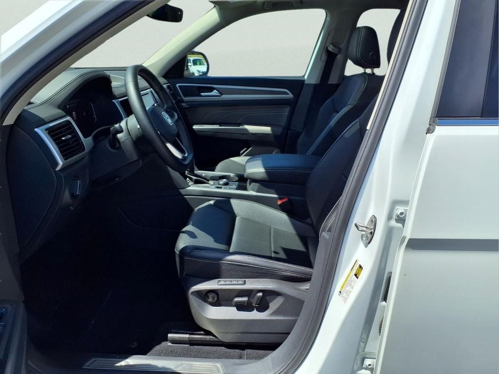 2023 Volkswagen Atlas SEL