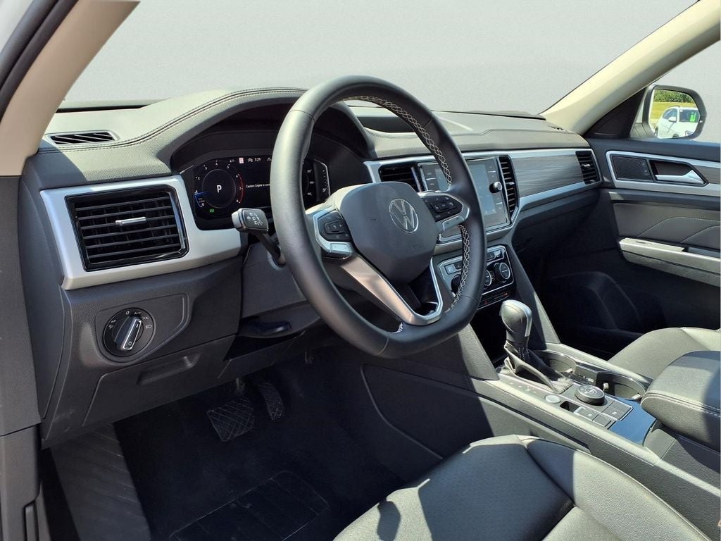 2023 Volkswagen Atlas SEL
