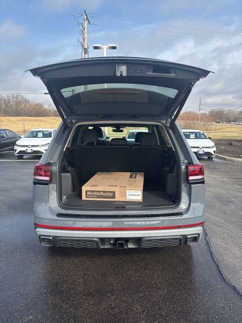 2026 Volkswagen Atlas 2.0T Peak Edition