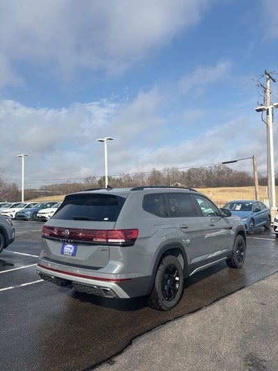 2026 Volkswagen Atlas 2.0T Peak Edition