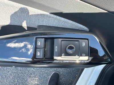 2025 Volkswagen ID.4 Pro
