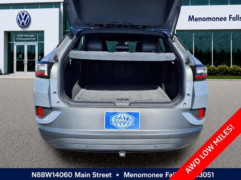 2023 Volkswagen ID.4 Pro