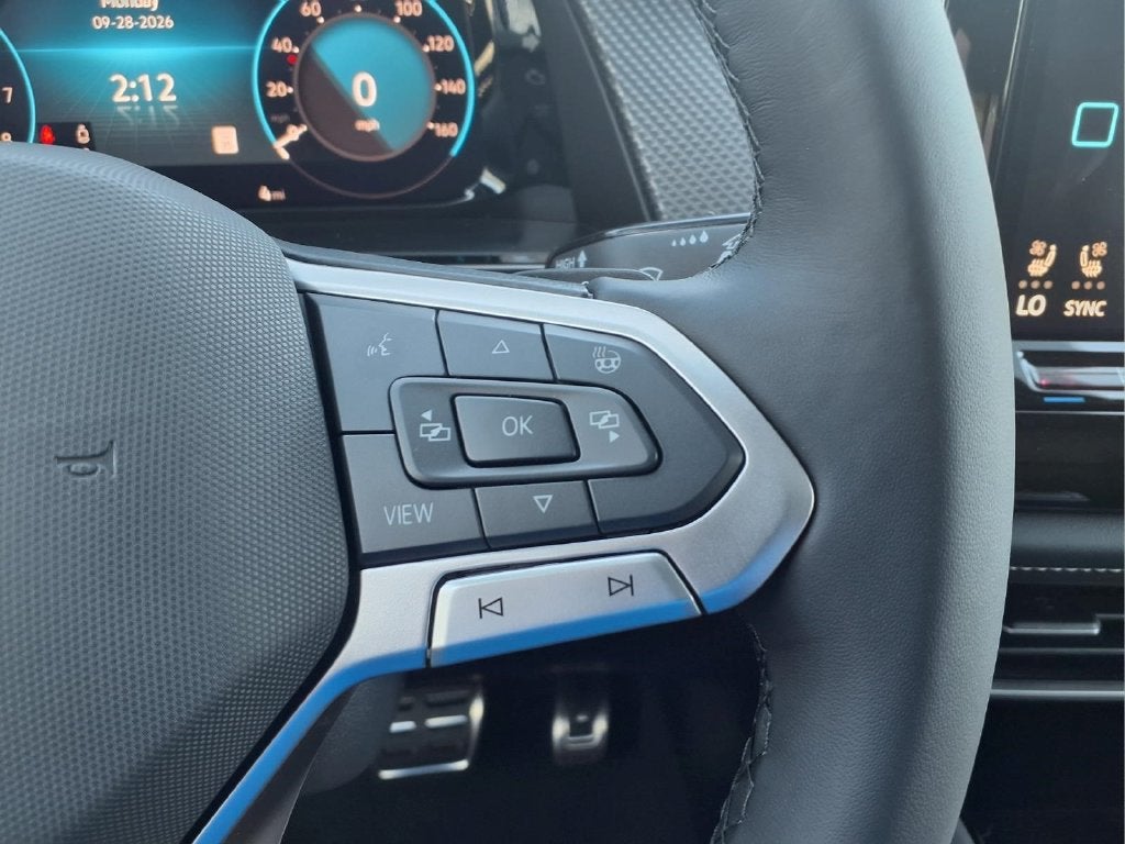 2026 Volkswagen Atlas Cross Sport SEL Premium R-Line