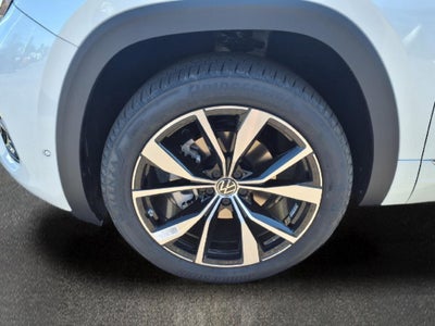 2026 Volkswagen Atlas Cross Sport SEL Premium R-Line