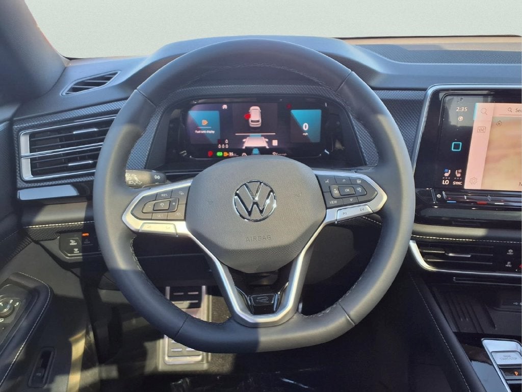 2026 Volkswagen Atlas Cross Sport SEL Premium R-Line