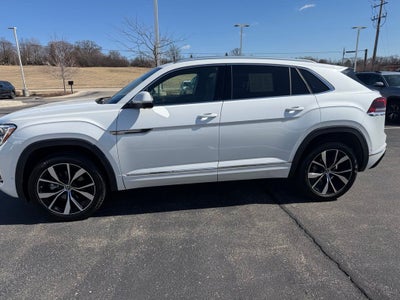 2025 Volkswagen Atlas Cross Sport 2.0T SEL Premium R-Line 4MOTION