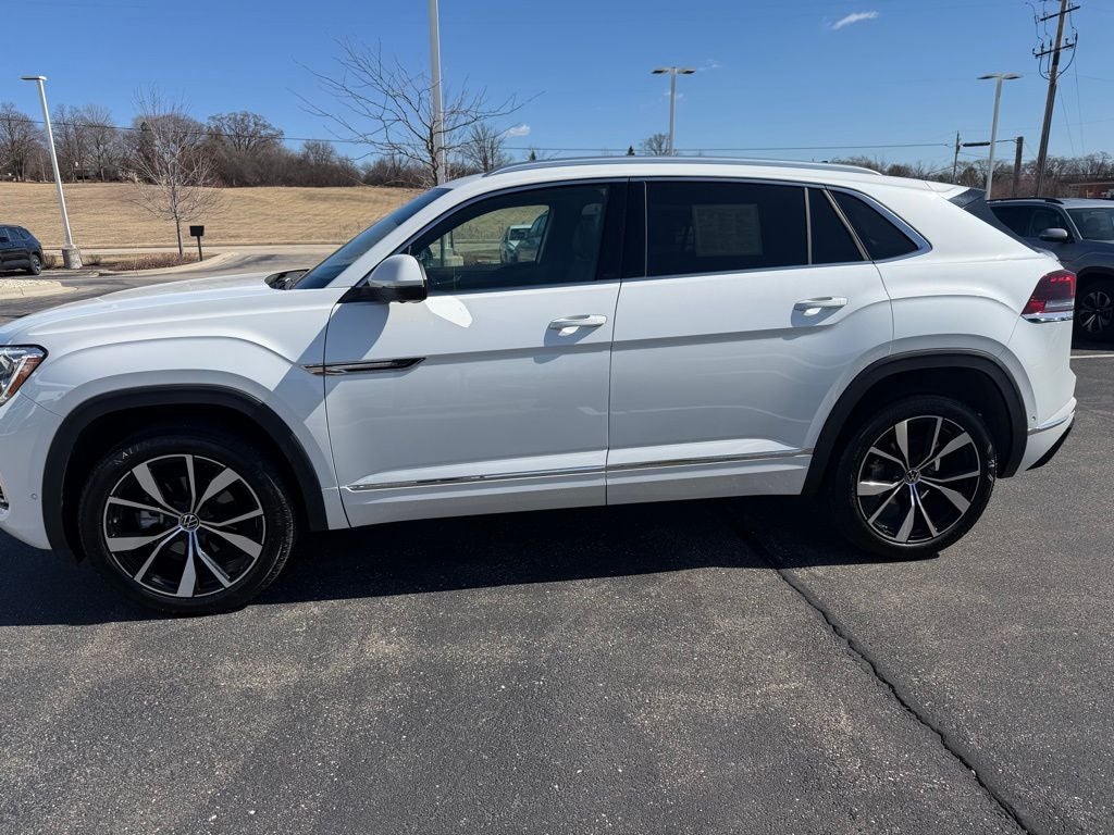 2025 Volkswagen Atlas Cross Sport 2.0T SEL Premium R-Line 4MOTION