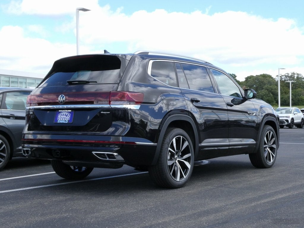 2026 Volkswagen Atlas 2.0T SEL Premium R-Line