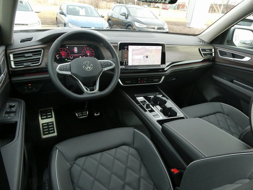 2026 Volkswagen Atlas 2.0T SEL Premium R-Line