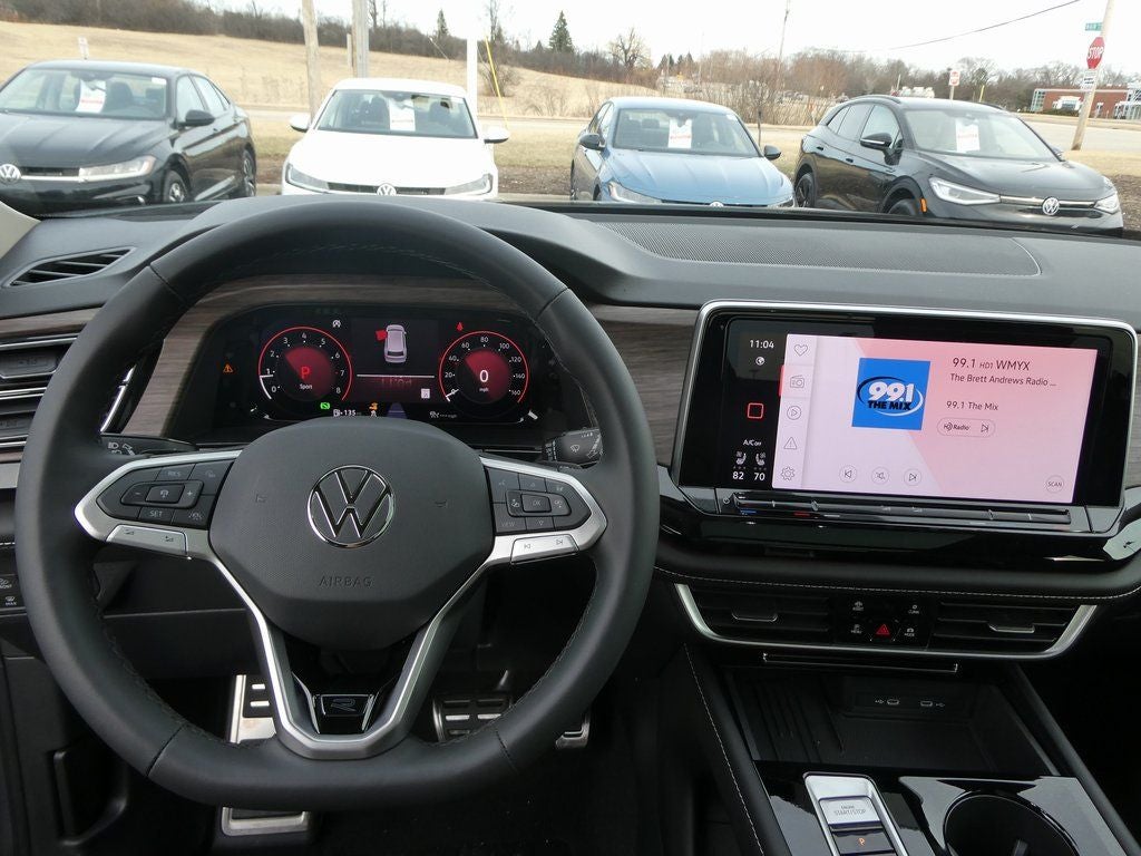 2026 Volkswagen Atlas 2.0T SEL Premium R-Line