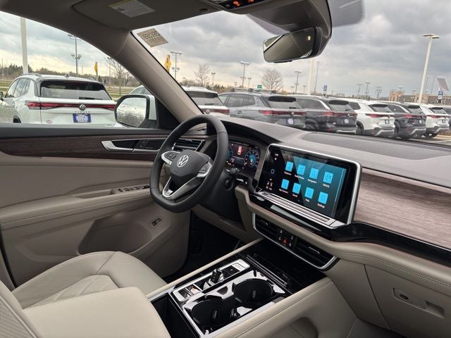 2026 Volkswagen Atlas 2.0T SEL Premium R-Line