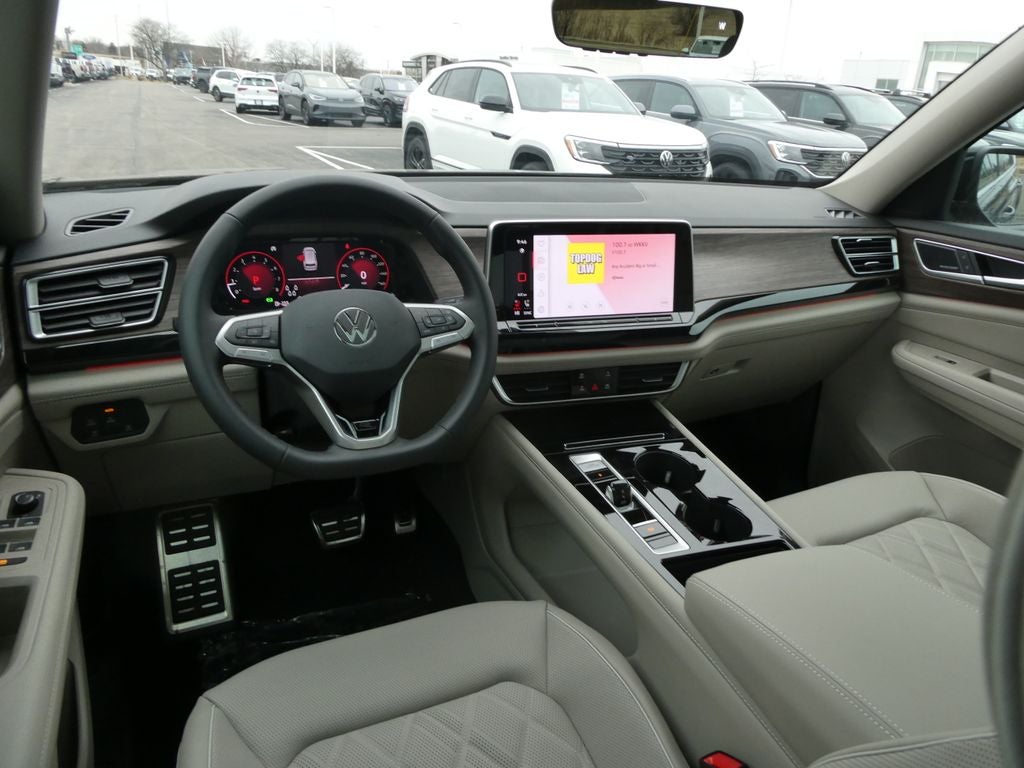 2026 Volkswagen Atlas 2.0T SEL Premium R-Line