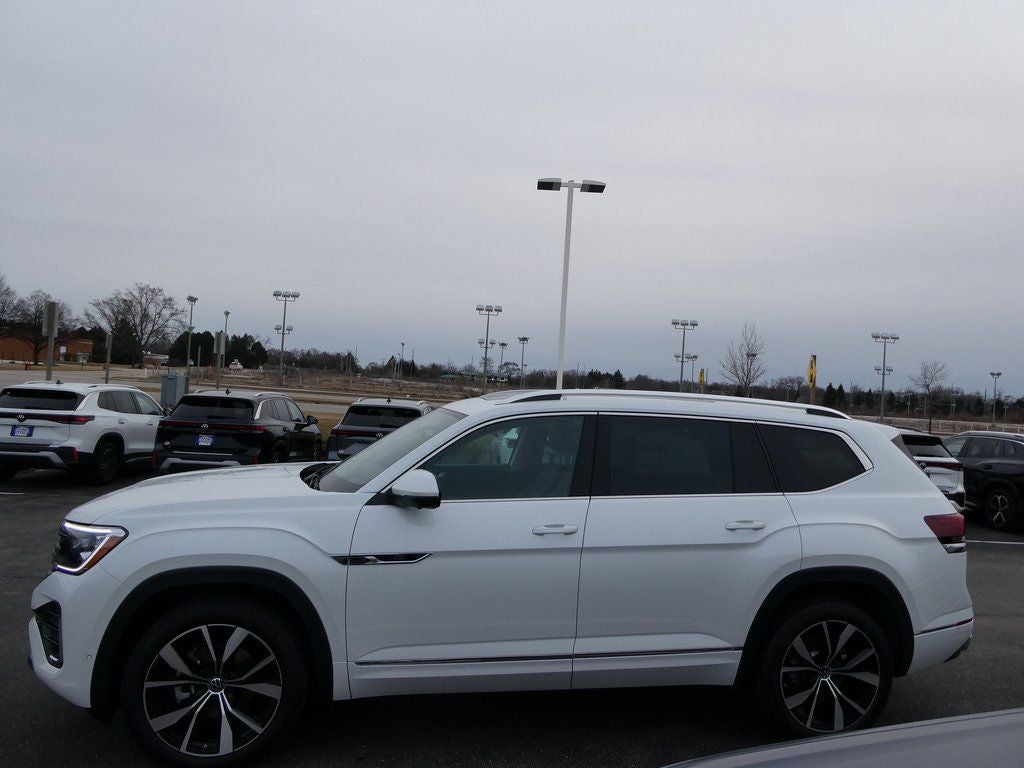 2026 Volkswagen Atlas 2.0T SEL Premium R-Line