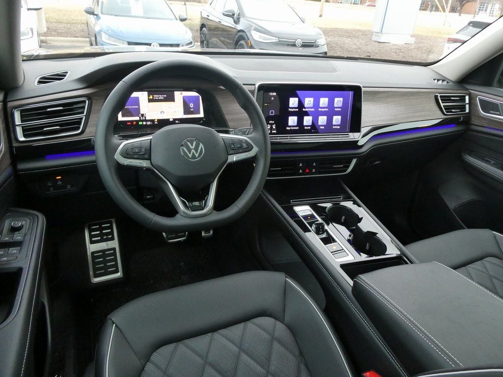 2026 Volkswagen Atlas 2.0T SEL Premium R-Line