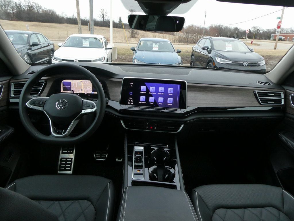 2026 Volkswagen Atlas 2.0T SEL Premium R-Line