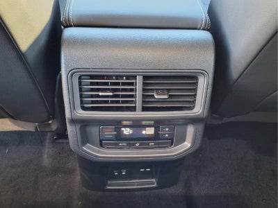 2027 Volkswagen Atlas SE w/Technology