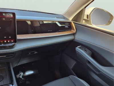 2027 Volkswagen Atlas SE w/Technology