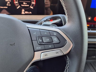 2027 Volkswagen Atlas SE w/Technology