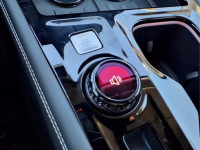2027 Volkswagen Atlas SE w/Technology