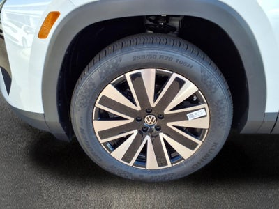 2027 Volkswagen Atlas SE w/Technology