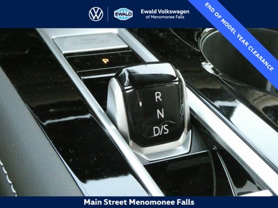 2025 Volkswagen Atlas Cross Sport 2.0T SE w/Technology