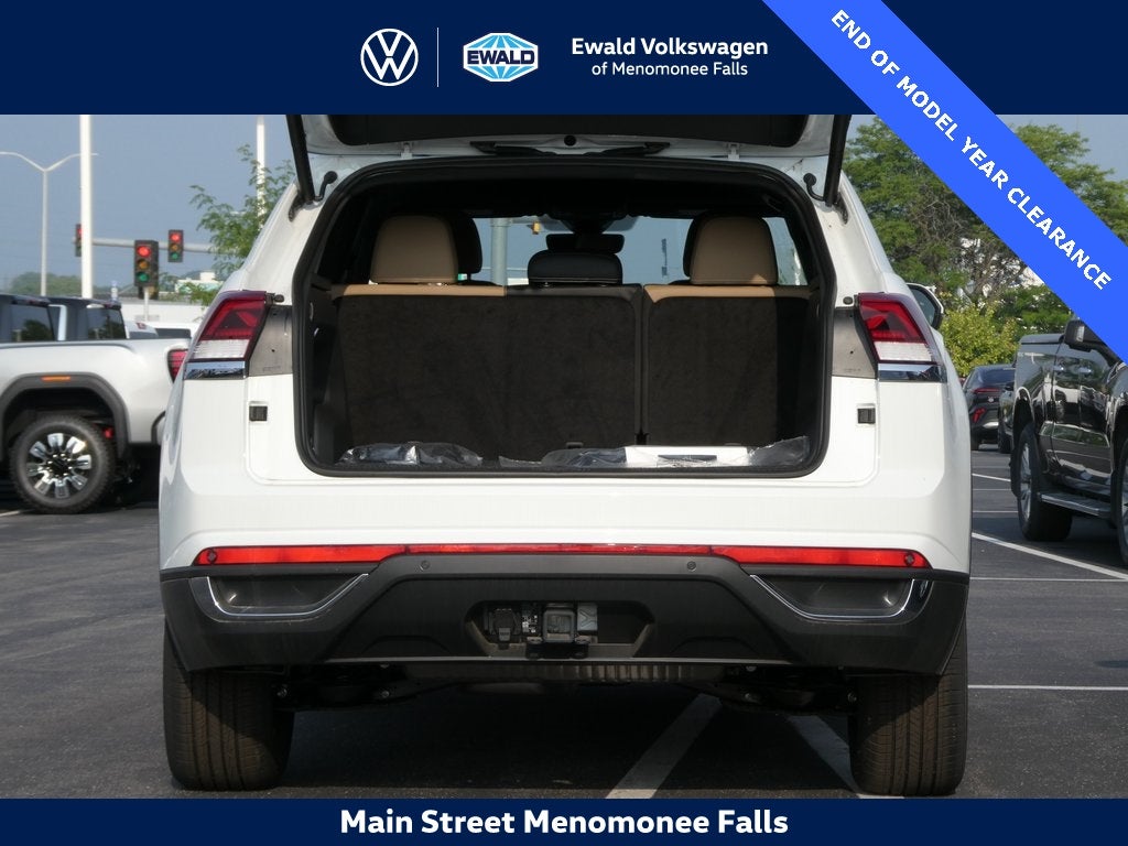 2025 Volkswagen Atlas Cross Sport 2.0T SE w/Technology