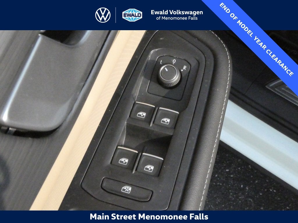 2025 Volkswagen Atlas Cross Sport 2.0T SE w/Technology