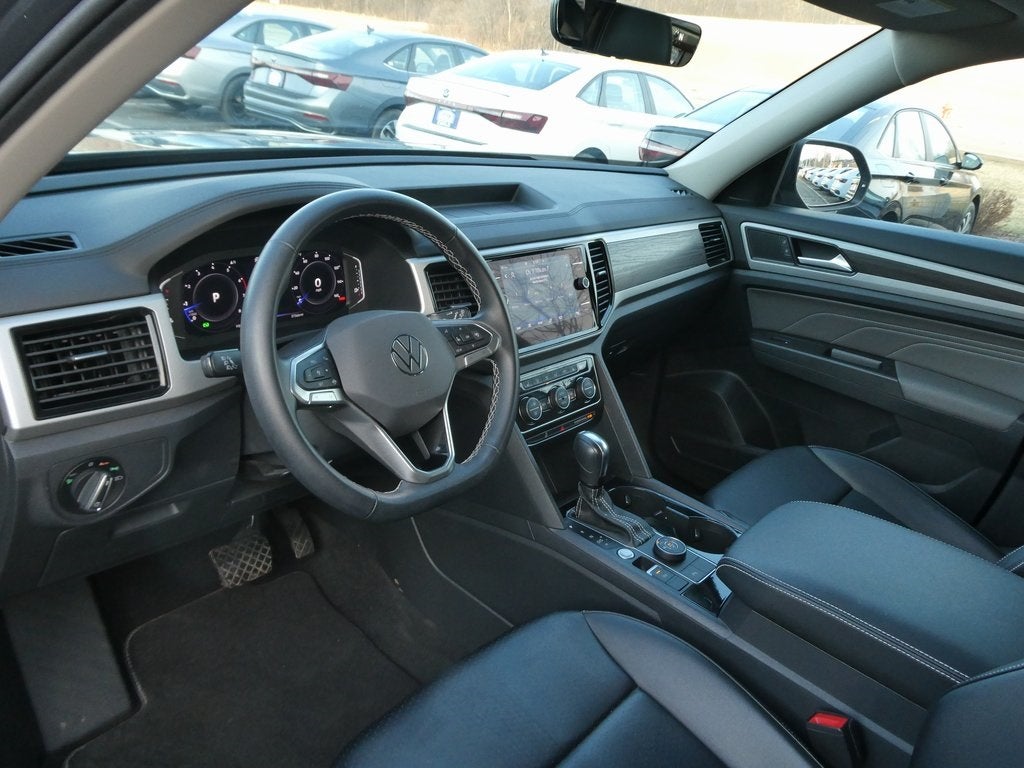 2022 Volkswagen Atlas 3.6L V6 SE w/Technology 4MOTION