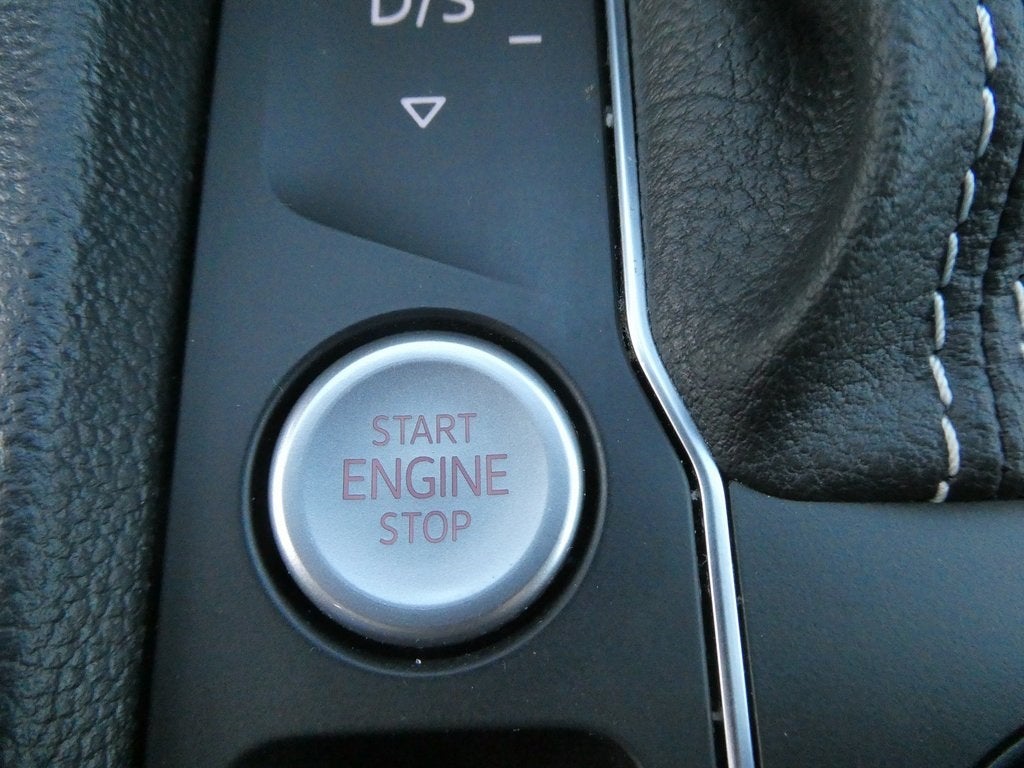 2022 Volkswagen Atlas 3.6L V6 SE w/Technology 4MOTION