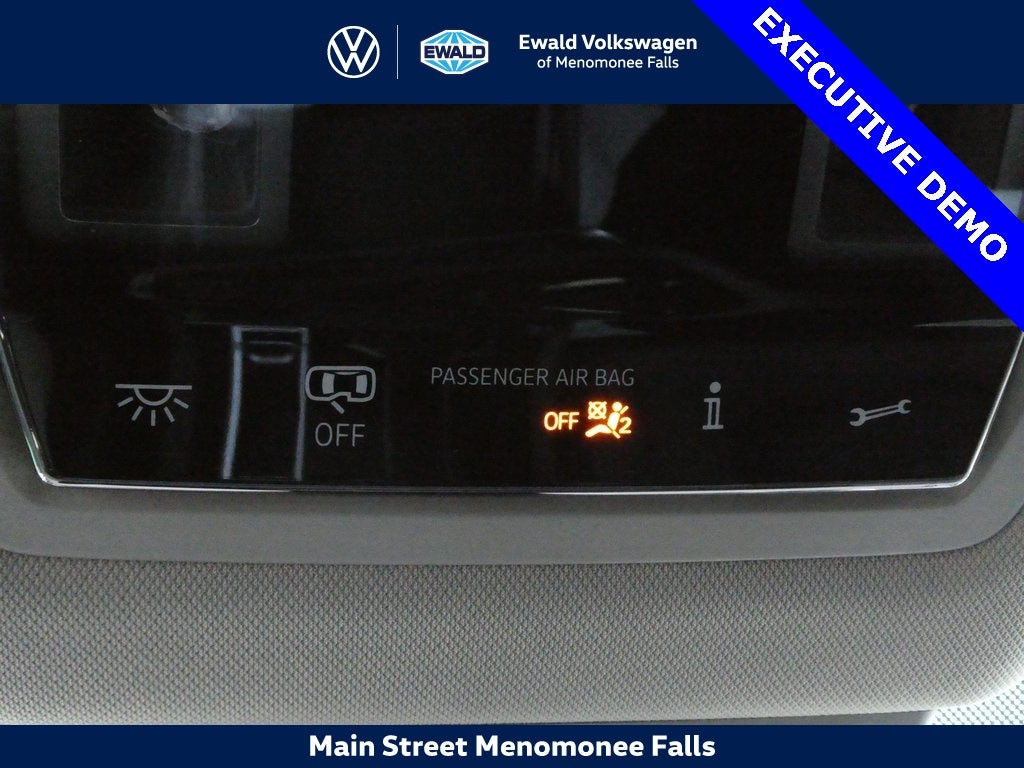 2025 Volkswagen Atlas 2.0T SE w/Technology 4MOTION