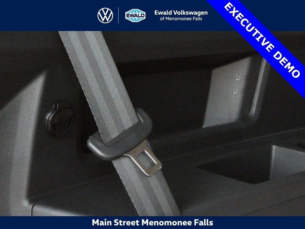 2025 Volkswagen Atlas 2.0T SE w/Technology 4MOTION