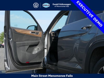 2025 Volkswagen Atlas 2.0T SE w/Technology 4MOTION