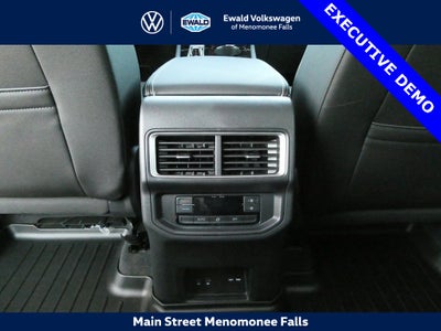 2025 Volkswagen Atlas 2.0T SE w/Technology 4MOTION