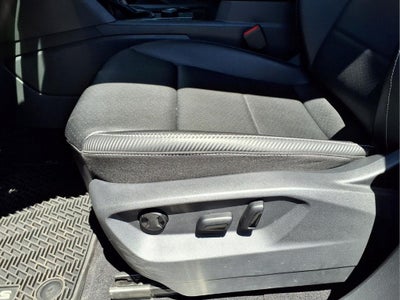 2023 Volkswagen Atlas Cross Sport 2.0T SE w/Technology