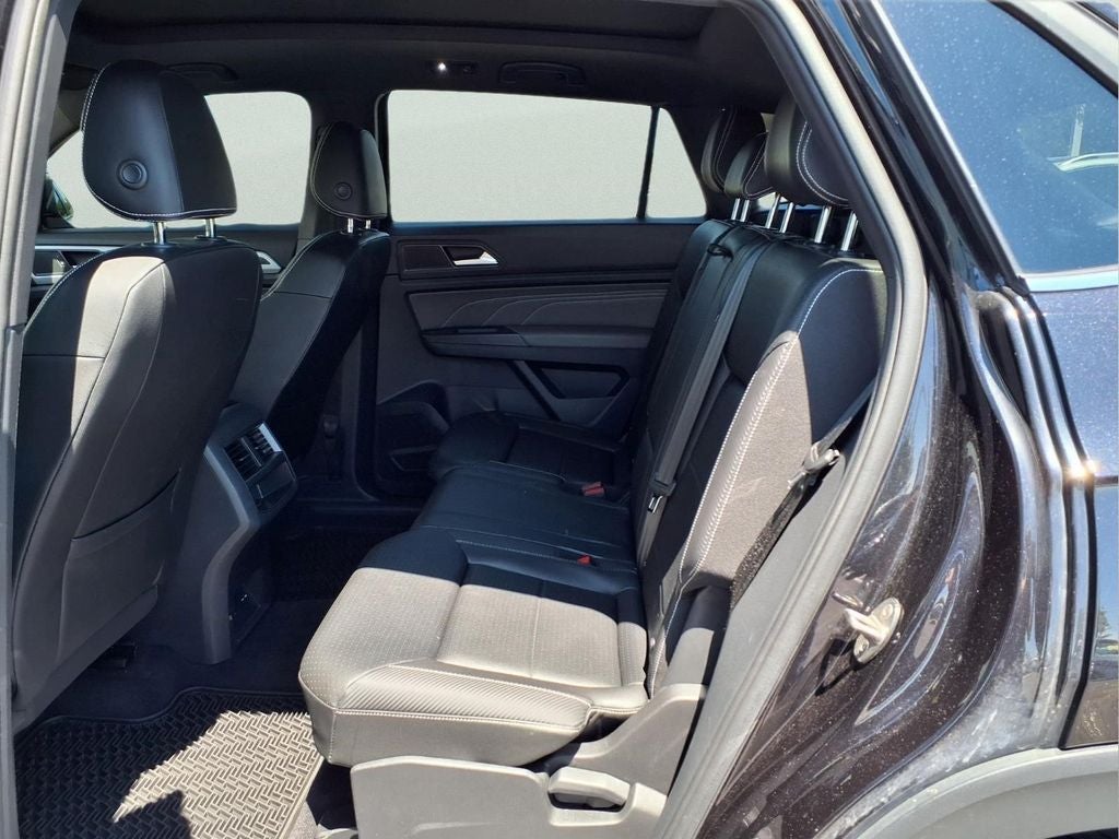2023 Volkswagen Atlas Cross Sport 2.0T SE w/Technology