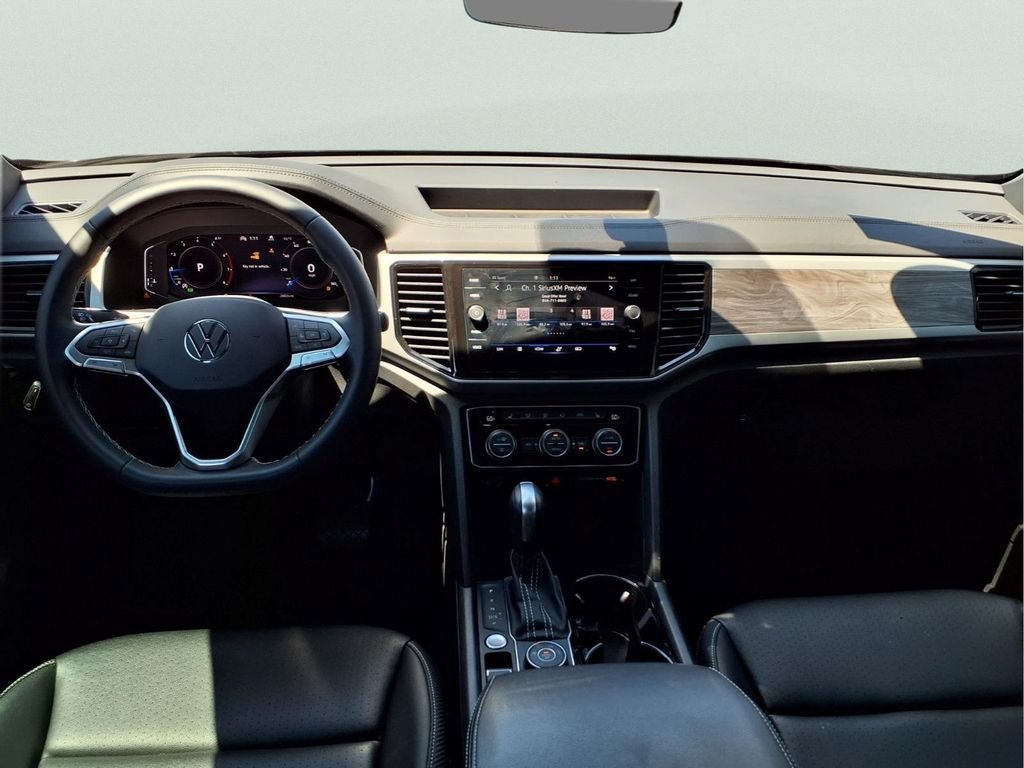 2023 Volkswagen Atlas Cross Sport 2.0T SE w/Technology